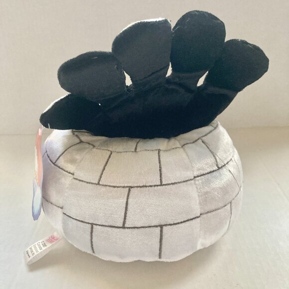 Santa Collection Sugar Loaf Penguin Finger Hand Puppet Stuffed Plush Igloo 2007 - Picture 7 of 14